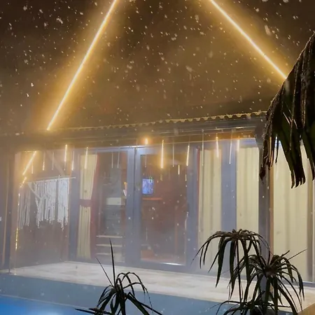 منزل ريفي Minna Butik Ev