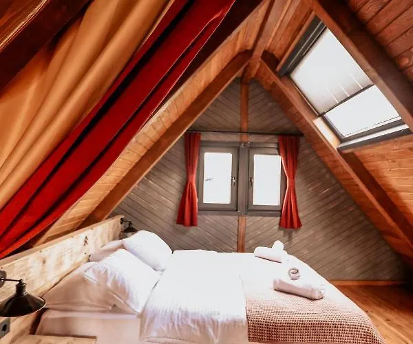 منزل ريفي Minna Butik Ev